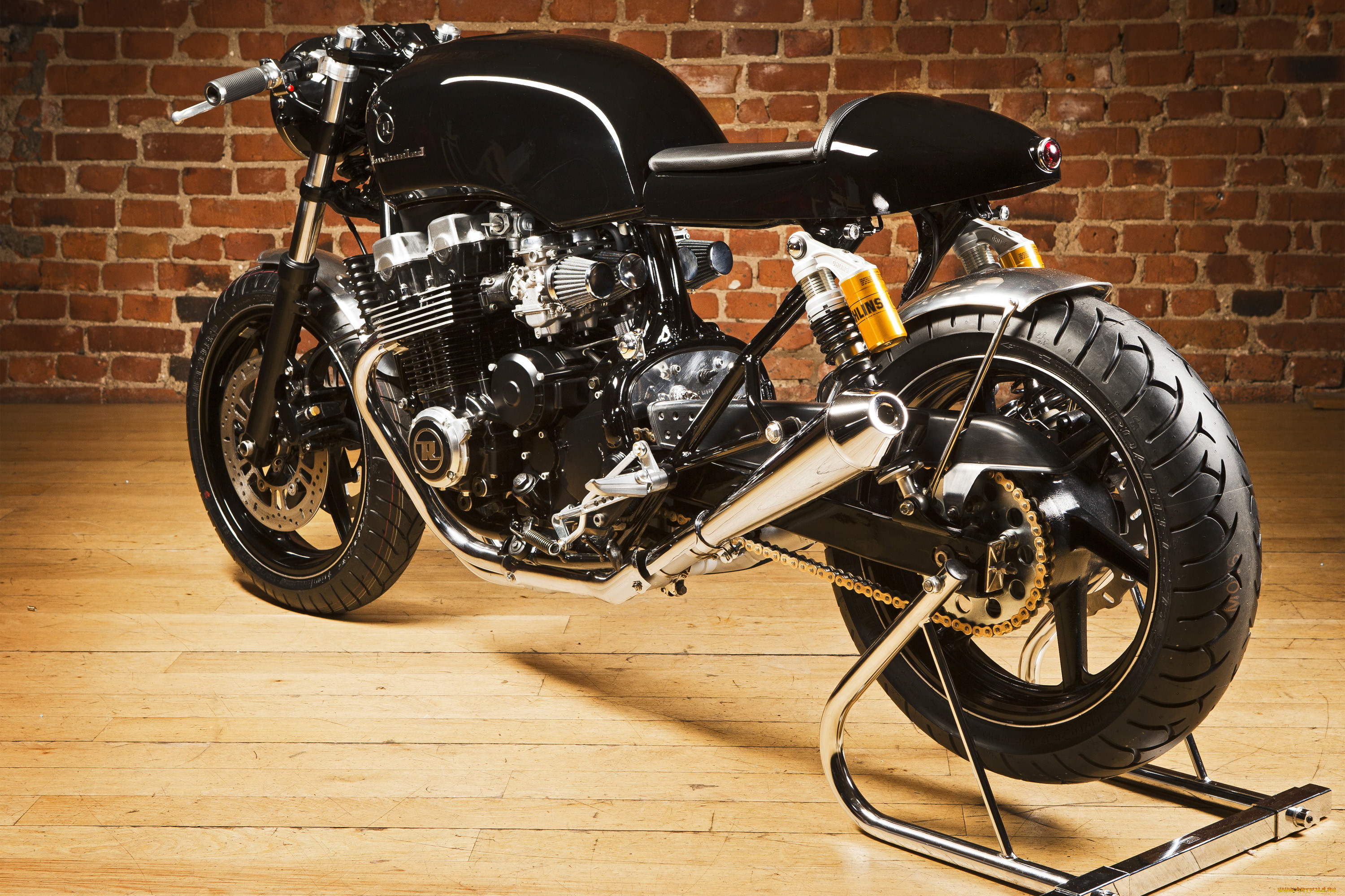 , customs, rewheeled